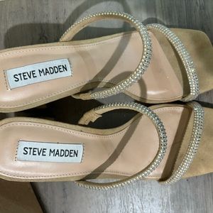 Sparkly Steve Madden sandals sandals in tan